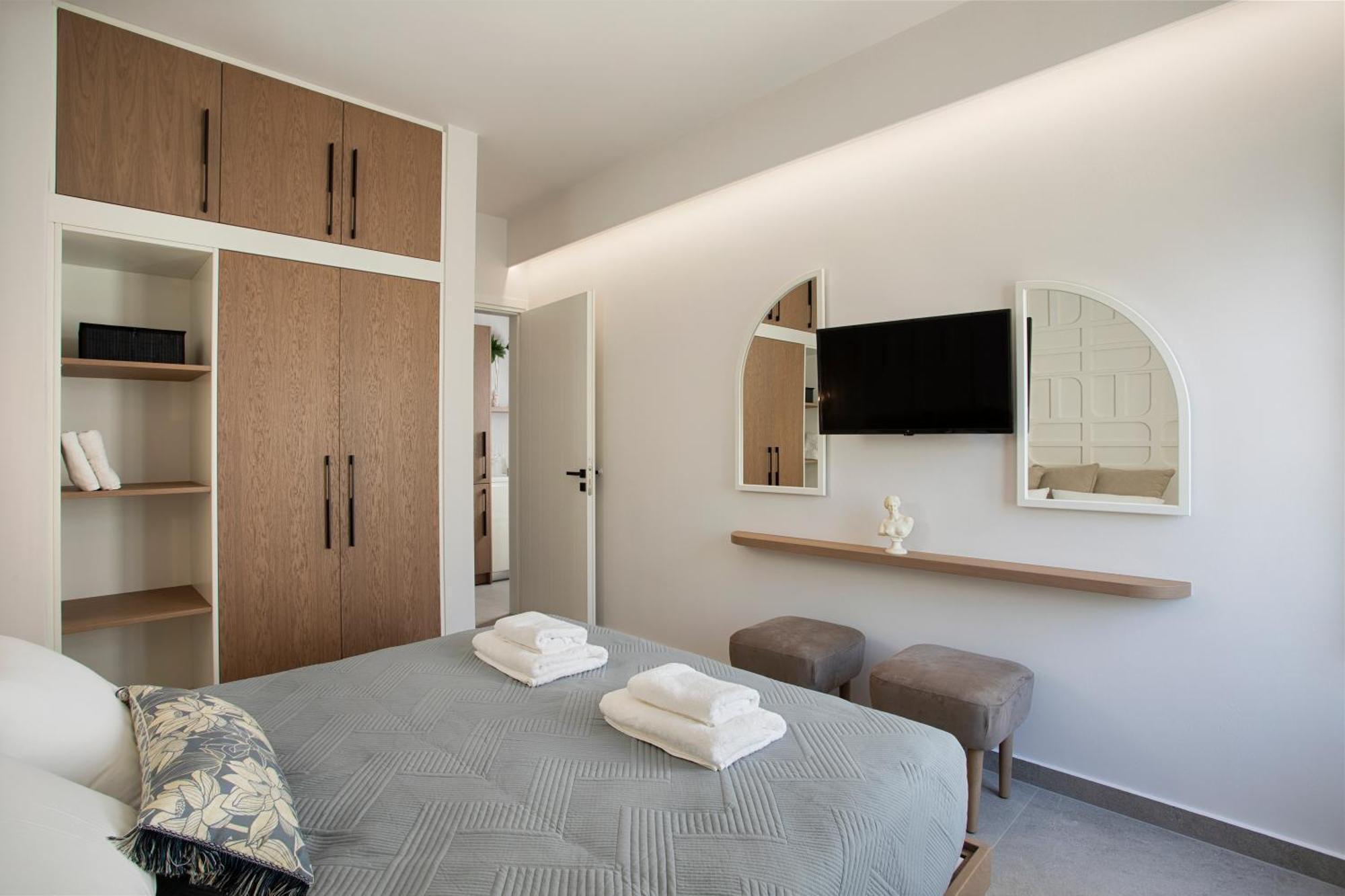 New Villa Katerina - 6 Villas & 6 Private Jacuzzi Emporio  Bagian luar foto